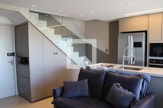 Sala de apartamento para alugar com 2 quartos, 75m² em Tamboré, Barueri