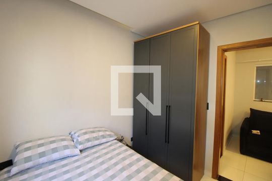 Quarto 1 de apartamento à venda com 1 quarto, 27m² em Vila Jacuí, São Paulo