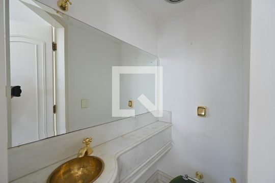 Lavabo de apartamento para alugar com 2 quartos, 200m² em Vila da Saúde, São Paulo
