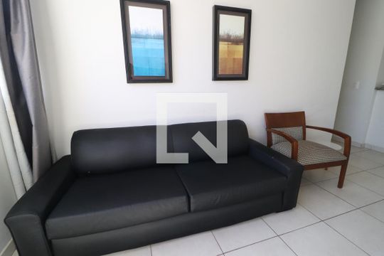 Sala de apartamento para alugar com 3 quartos, 75m² em Alto Umuarama, Uberlândia