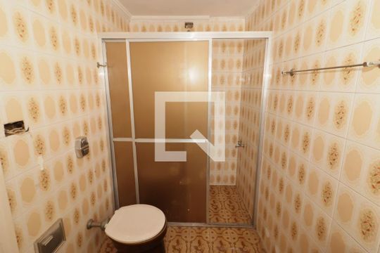 Banheiro da Suíte 1 de casa para alugar com 3 quartos, 160m² em Vila Campesina, Osasco