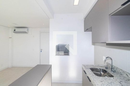 Apartamento para alugar com 2 quartos, 56m² em São Geraldo, Porto Alegre