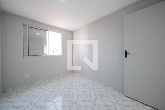 Quarto 1 de apartamento para alugar com 2 quartos, 52m² em Vila Silvia, São Paulo