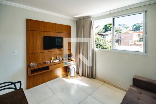 Apartamento à venda com 2 quartos, 50m² em São Salvador, Belo Horizonte