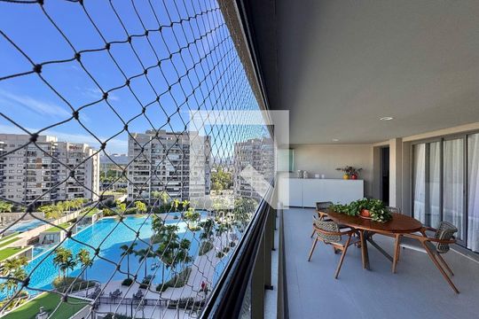 Apartamento à venda com 3 quartos, 188m² em Barra da Tijuca, Rio de Janeiro