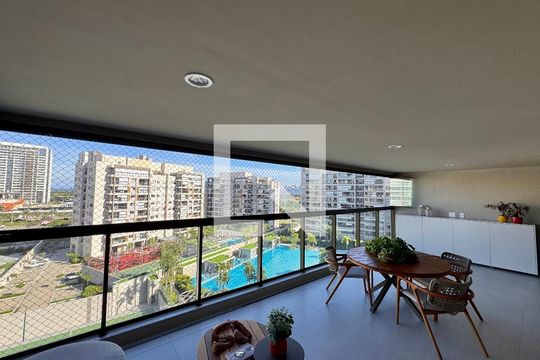 Apartamento à venda com 3 quartos, 188m² em Barra da Tijuca, Rio de Janeiro