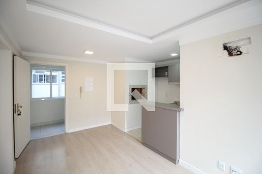 Sala de apartamento para alugar com 1 quarto, 40m² em Auxiliadora, Porto Alegre