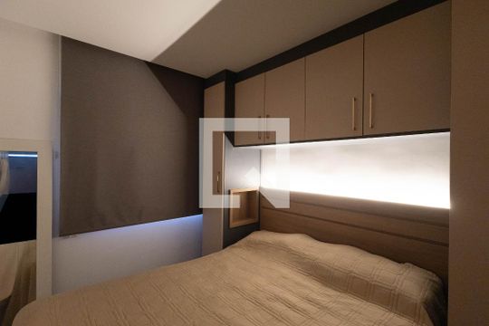Quarto 2 de apartamento à venda com 2 quartos, 42m² em Vila Sabrina, São Paulo
