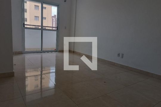 Sala de apartamento para alugar com 2 quartos, 72m² em Centro, Jundiaí