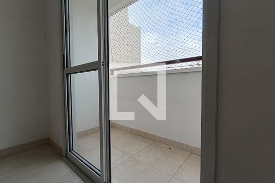 Sala de apartamento para alugar com 2 quartos, 72m² em Centro, Jundiaí