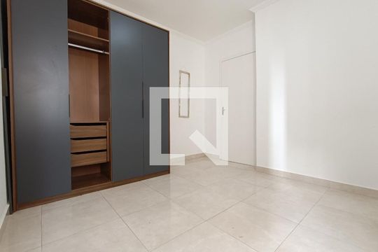 Quarto de apartamento para alugar com 2 quartos, 72m² em Centro, Jundiaí