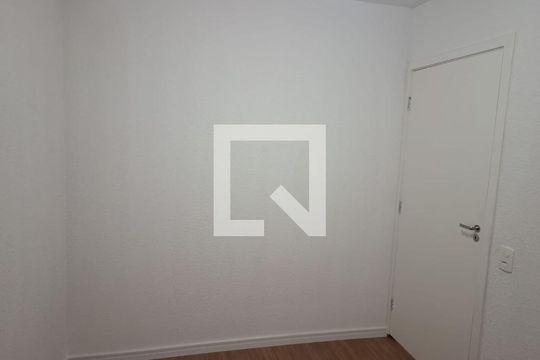 Quarto de apartamento para alugar com 2 quartos, 35m² em Jardim Promissao, São Paulo