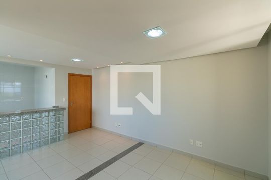Apartamento à venda com 2 quartos, 84m² em Heliópolis, Belo Horizonte