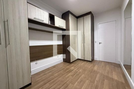 Quarto de apartamento à venda com 2 quartos, 68m² em Centro, Guarulhos