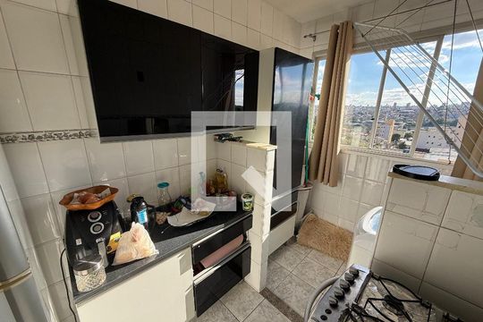 cozinha de apartamento à venda com 3 quartos, 59m² em Esplanada, Belo Horizonte
