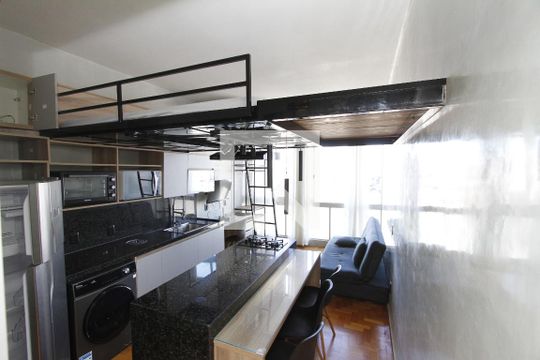 Kitnet de kitnet/studio à venda com 1 quarto, 30m² em Santo Agostinho, Belo Horizonte