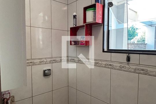Lavabo de casa à venda com 4 quartos, 118m² em Parque Capuava, Santo André