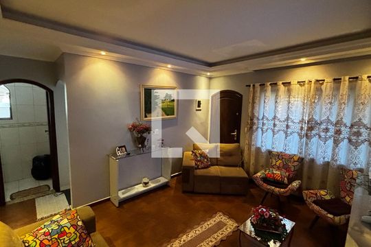 Sala de casa à venda com 4 quartos, 118m² em Parque Capuava, Santo André