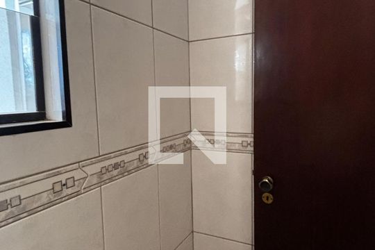 Lavabo de casa à venda com 4 quartos, 118m² em Parque Capuava, Santo André
