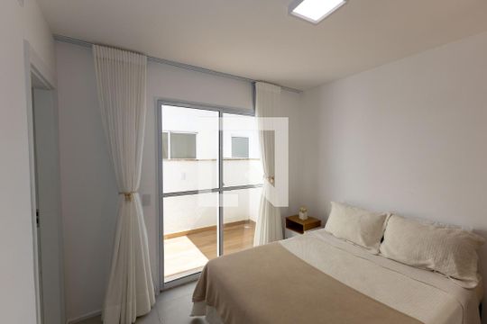 Suíte 1 de casa de condomínio à venda com 2 quartos, 80m² em Vila Industrial, Nova Lima