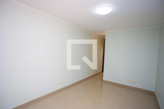 Sala de TV de casa à venda com 5 quartos, 249m² em Centro, Diadema