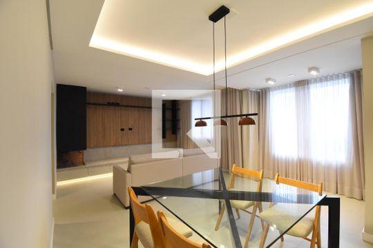 Sala de apartamento à venda com 3 quartos, 112m² em Campo Comprido, Curitiba