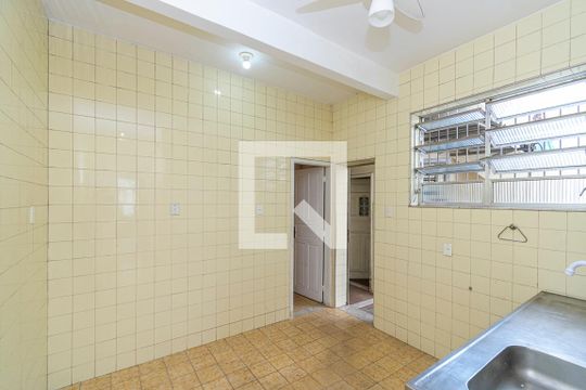 Cozinha de apartamento à venda com 3 quartos, 90m² em Ramos, Rio de Janeiro