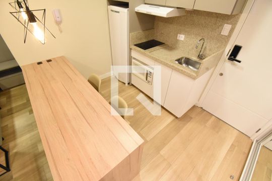 Studio de kitnet/studio para alugar com 1 quarto, 25m² em São Francisco, Curitiba
