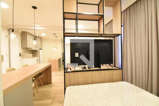 Studio de kitnet/studio para alugar com 1 quarto, 30m² em São Francisco, Curitiba