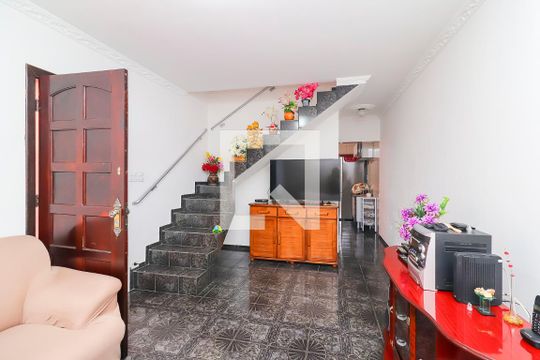 Sala de casa à venda com 4 quartos, 160m² em Jardim Maraba Itaquera, São Paulo