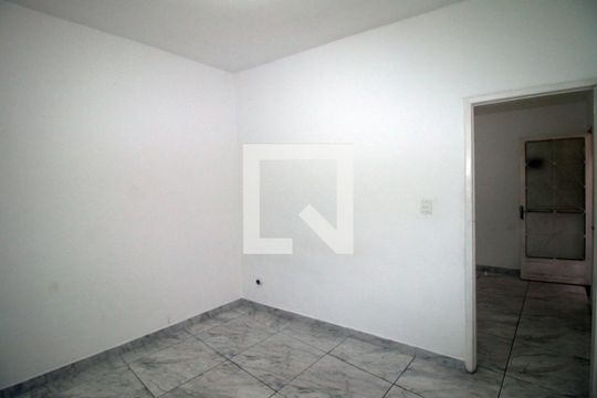Quarto 1 de casa para alugar com 1 quarto, 60m² em Irajá, Rio de Janeiro