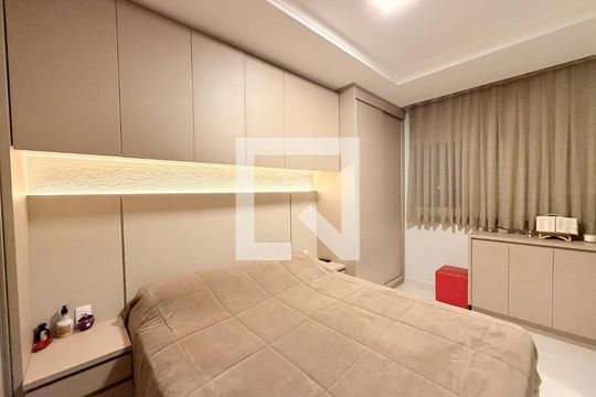 Suíte de casa à venda com 3 quartos, 183m² em Residencial Santa Giovana, Jundiaí