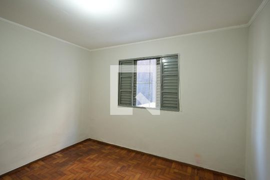 Quarto 1 de casa para alugar com 2 quartos, 143m² em Jardim Bela Vista, Santo André
