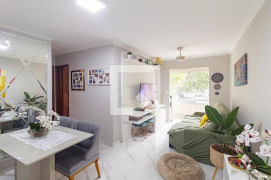Apartamento à venda com 2 quartos, 62m² em Continental, Osasco