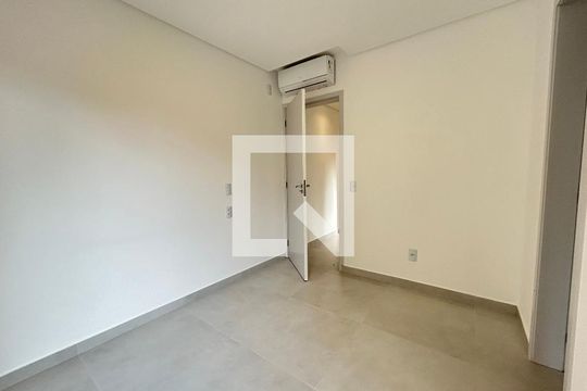 Sui de casa para alugar com 2 quartos, 55m² em Rio Tavares, Florianópolis