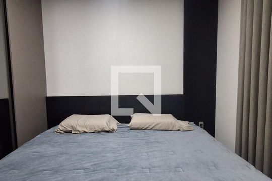 Quarto de kitnet/studio para alugar com 1 quarto, 40m² em Santa Paula, São Caetano do Sul