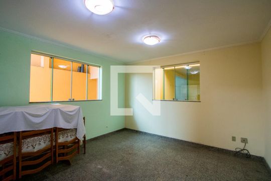 Copa de casa à venda com 3 quartos, 360m² em Vila Homero Thon, Santo André