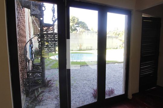Casa para alugar com 4 quartos, 268m² em Ogiva, Cabo Frio