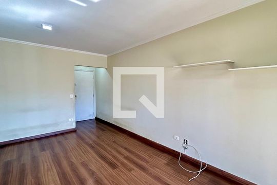 Sala de apartamento para alugar com 3 quartos, 95m² em Vila Pedro Moreira, Guarulhos