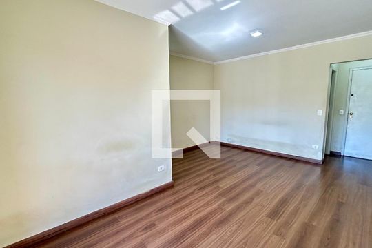 Sala de apartamento para alugar com 3 quartos, 95m² em Vila Pedro Moreira, Guarulhos