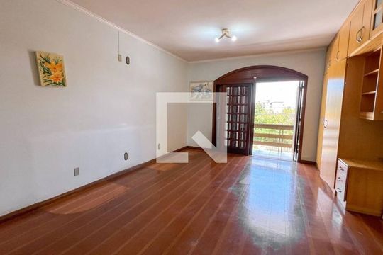 Casa para alugar com 1 quarto, 518m² em Centro, Gravataí