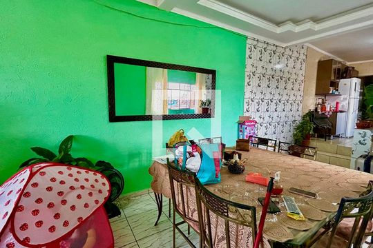 Casa para alugar com 4 quartos, 140m² em Jardim Iv Centenario, Guarulhos