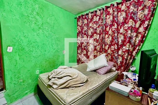 Casa para alugar com 4 quartos, 140m² em Jardim Iv Centenario, Guarulhos