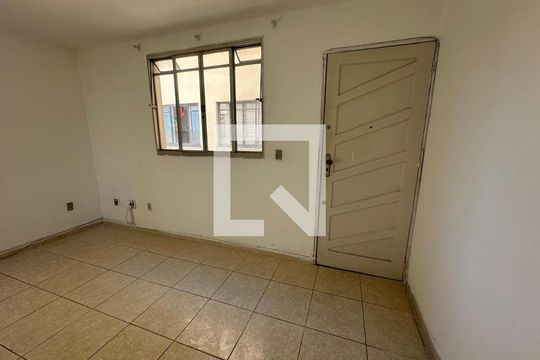 Sala de apartamento para alugar com 2 quartos, 45m² em Jardim Montanhês, Belo Horizonte