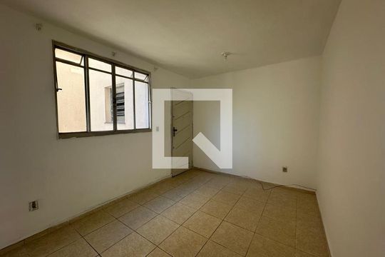 Sala de apartamento para alugar com 2 quartos, 45m² em Jardim Montanhês, Belo Horizonte