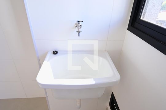 Apartamento à venda com 2 quartos, 65m² em Setor Bueno, Goiânia