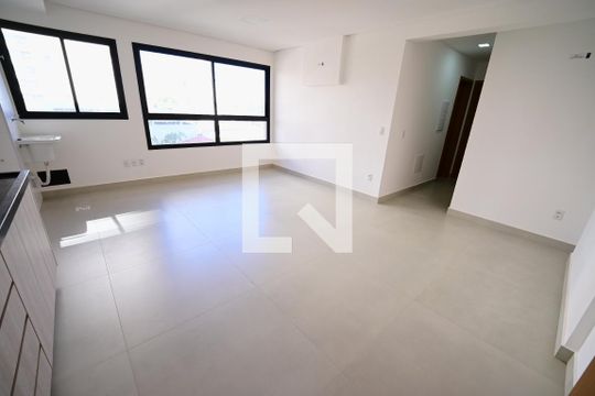 Apartamento à venda com 2 quartos, 65m² em Setor Bueno, Goiânia