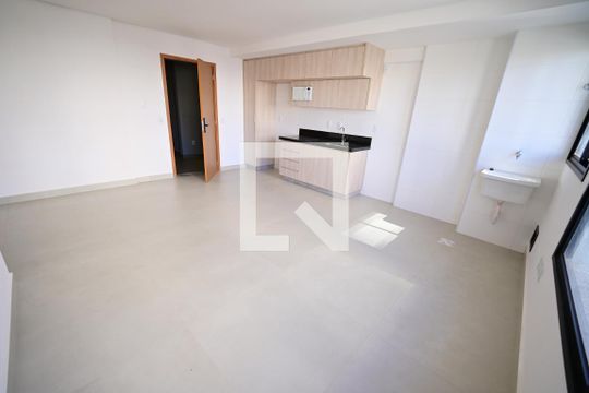 Apartamento à venda com 2 quartos, 65m² em Setor Bueno, Goiânia