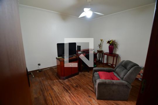 Quarto 1 de casa à venda com 3 quartos, 213m² em Vila Industrial (campinas), Campinas