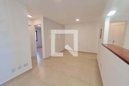 Sala de apartamento à venda com 2 quartos, 51m² em Jardim Neide, São Paulo